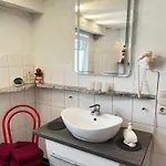 Im Leuchtturmort Bastorf